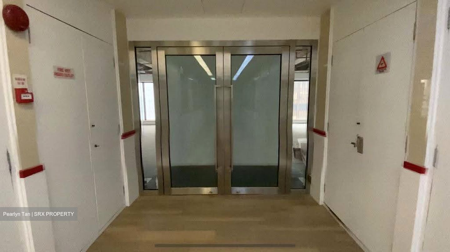 Tong Building (D9), Office #624028401